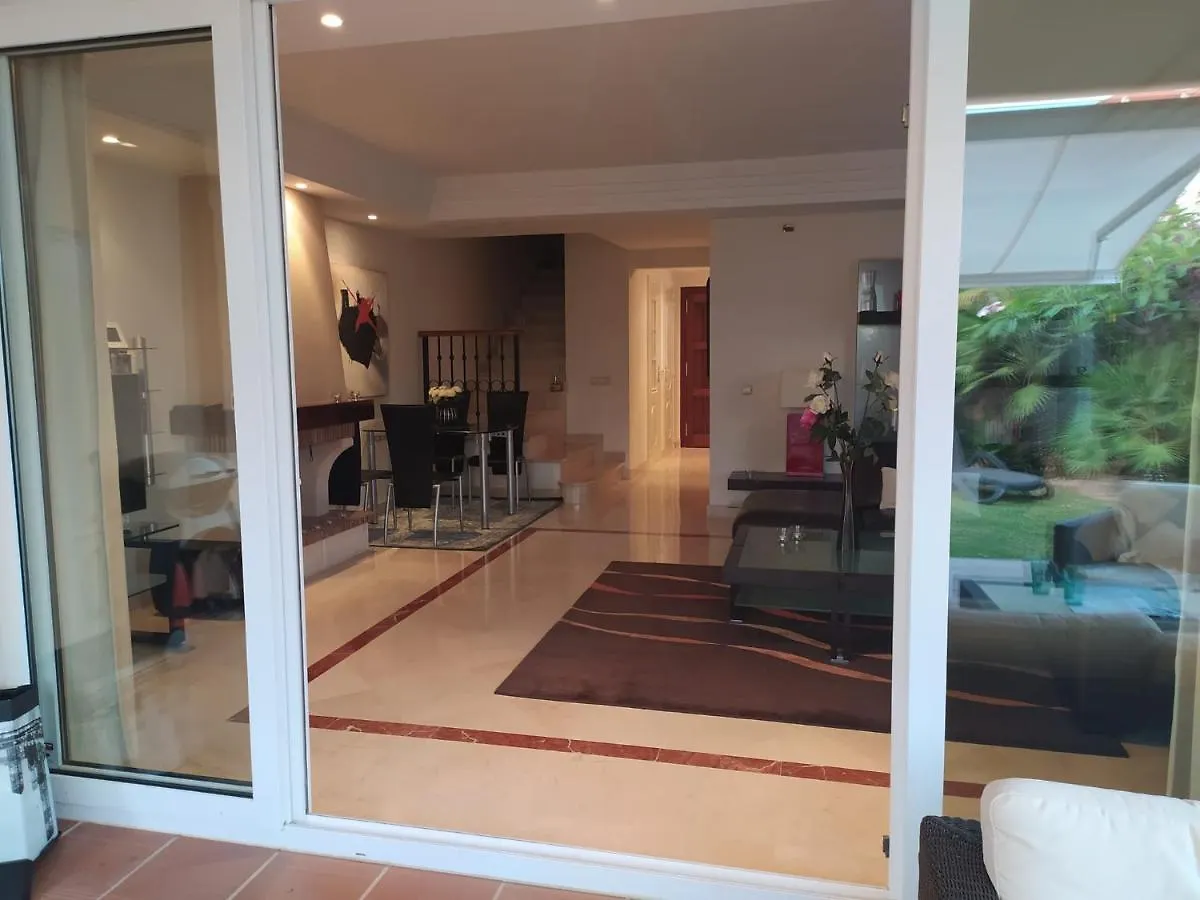 Villa Riviera Con Piscina Privada Junto Al Campo De Golf Sitio de Calahonda