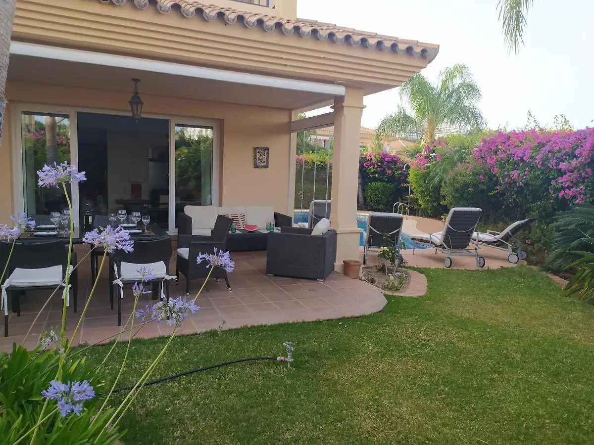 Villa Riviera Con Piscina Privada Junto Al Campo De Golf Sitio de Calahonda Spain
